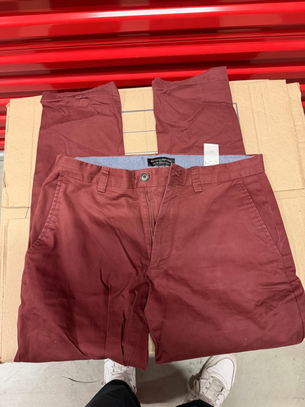 Banana Republic Men's Maroon Chino Pants